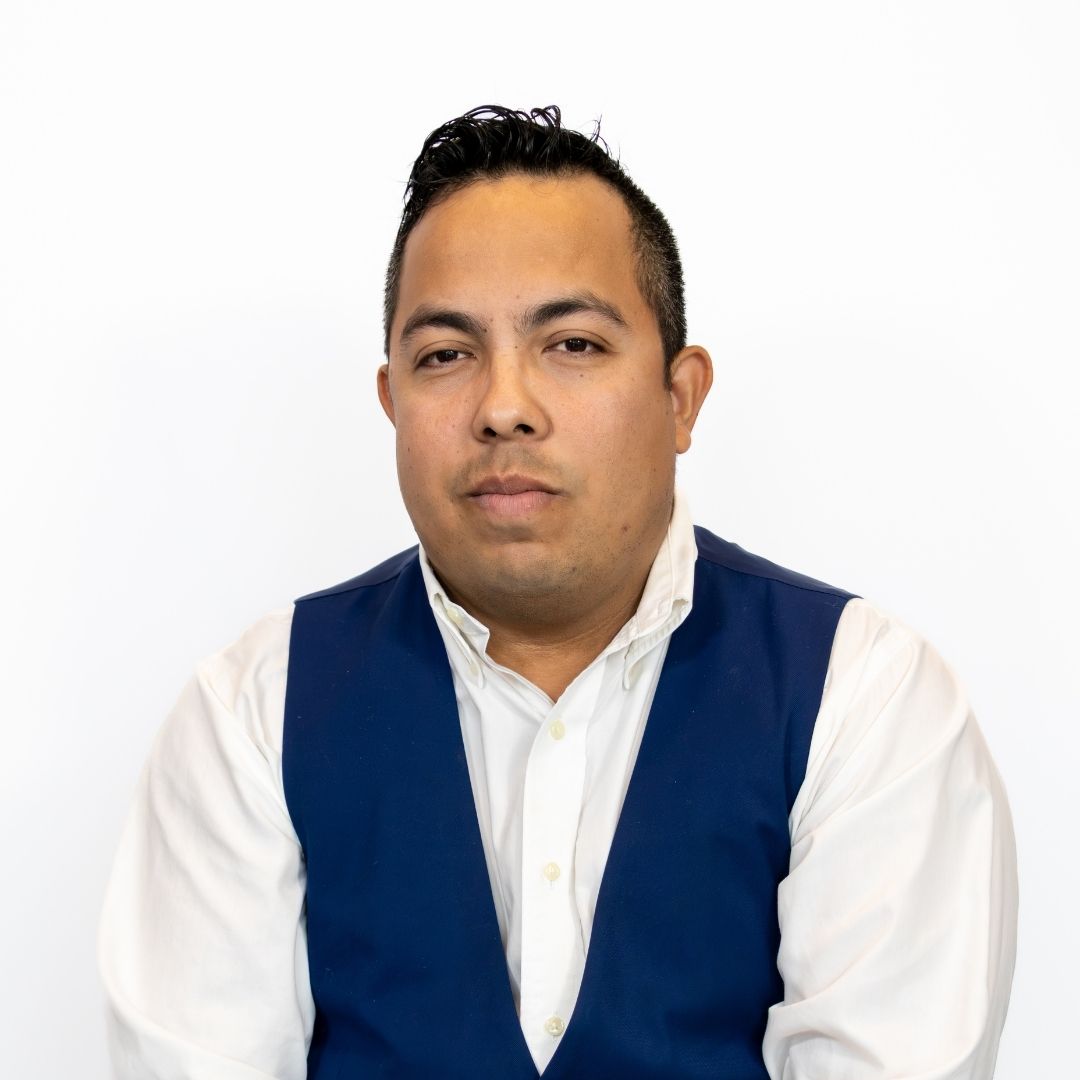 tbody/tr[5]/td[2]/descendant::img/@alt